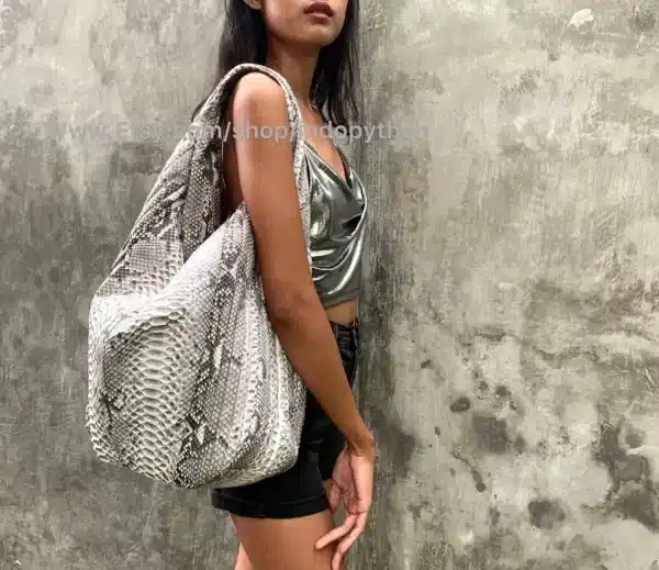 Natural black and white hobo bag from Indo Python Store