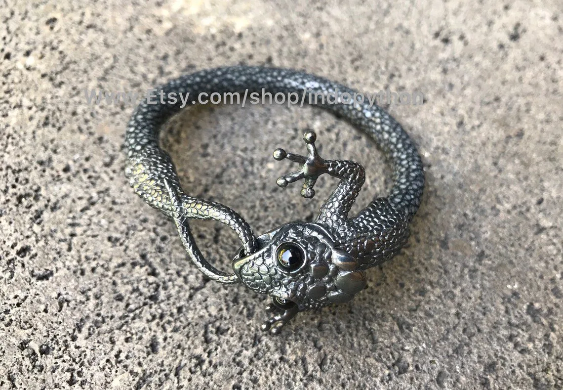 Indopython Gray Stingray Bracelet Jewelry