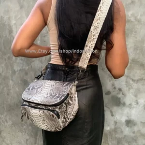 Natural color sling bag from Indo Python Store