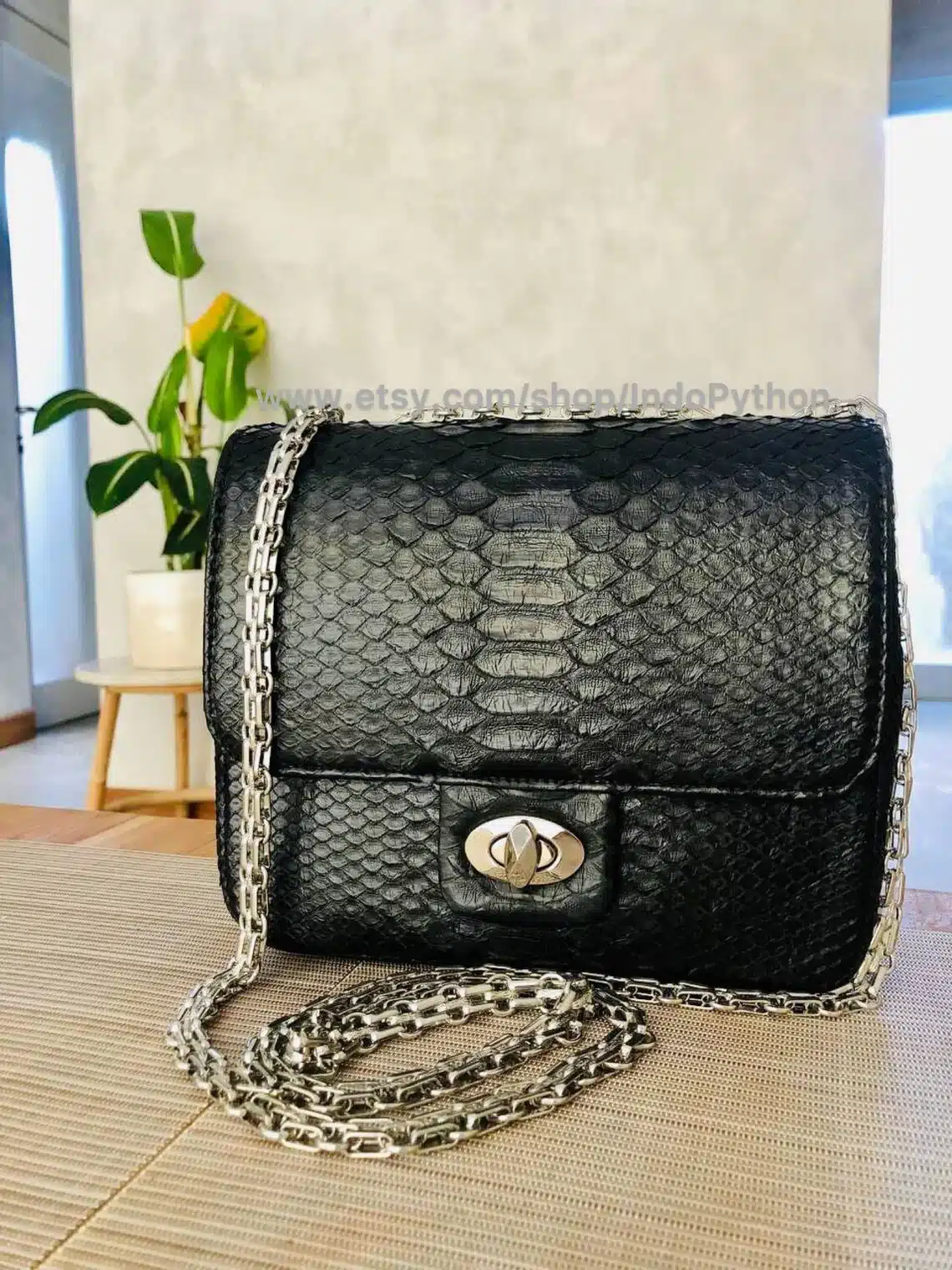 Elegant Small Size Bags - Indo Python™ Store