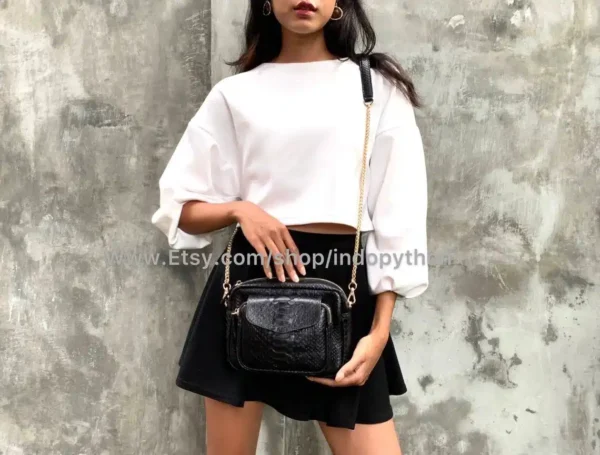 Black Medium Sling Bag