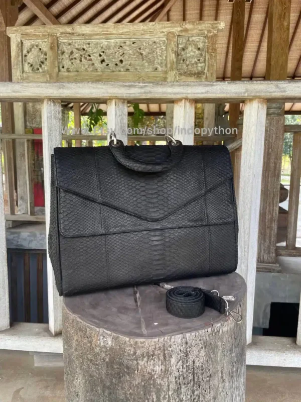 Black Square Medium Bag