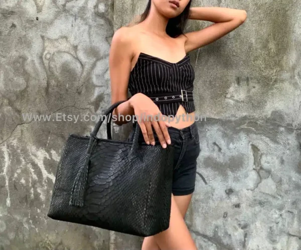 Black Tote