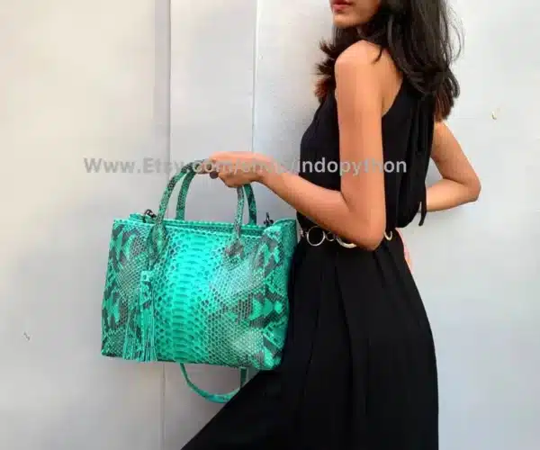 Light Green Tote Bag