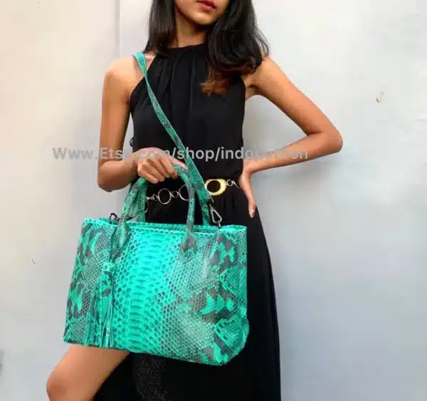 Light Green Tote Bag